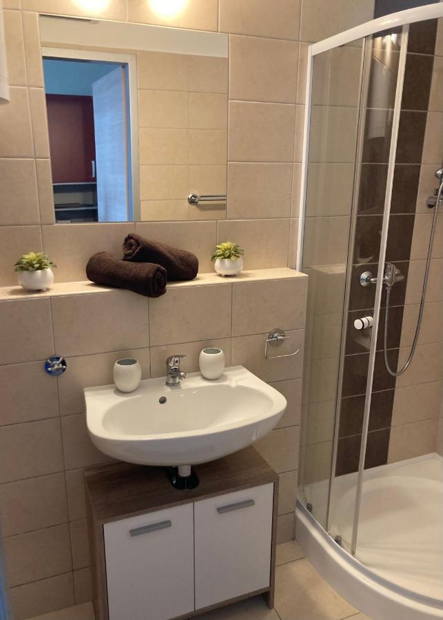 Part11 Apartman Balatonfured Luaran gambar