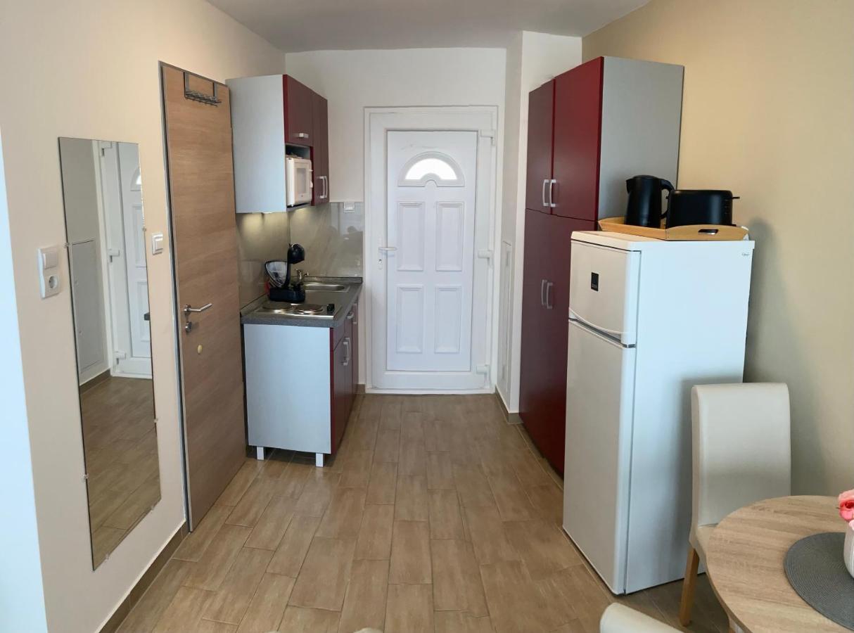 Part11 Apartman Balatonfured Luaran gambar