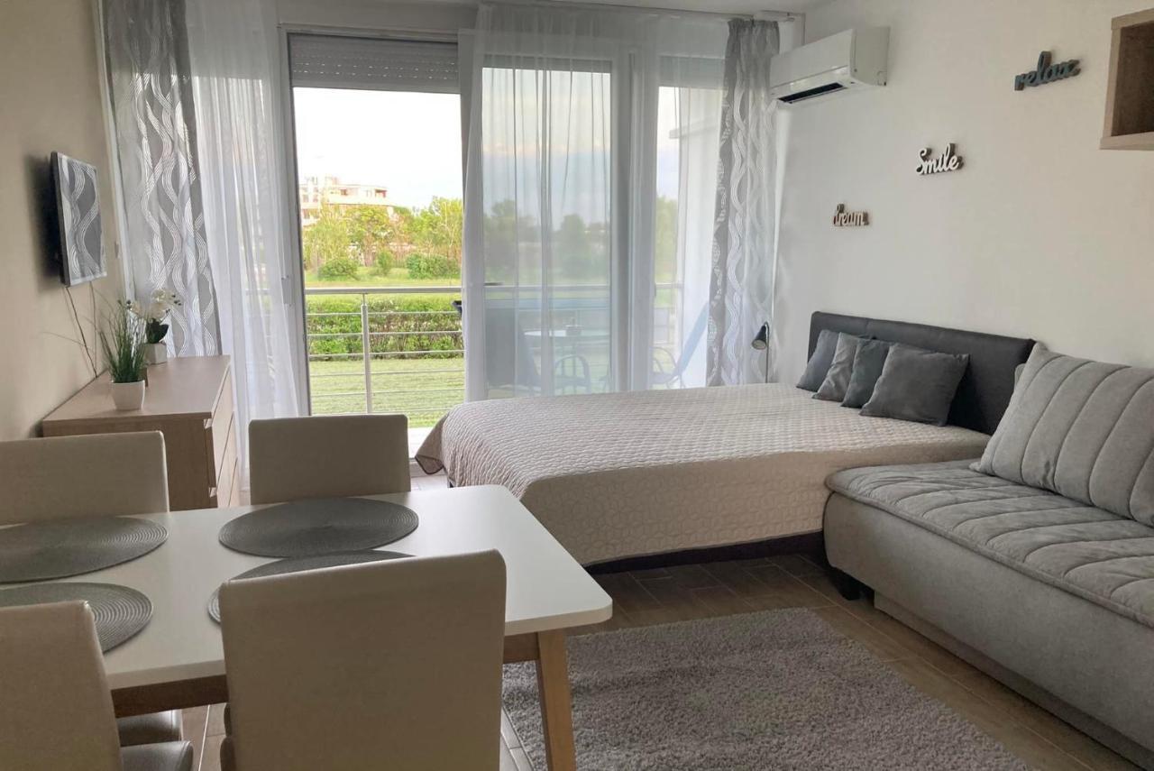 Part11 Apartman Balatonfured Luaran gambar